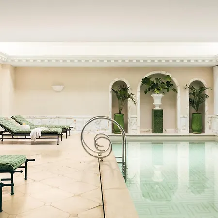 Saint Hotel Paris