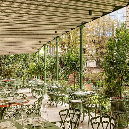Otel Saint Paris