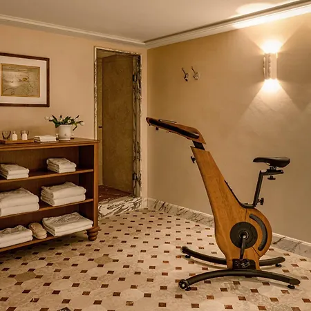Otel Saint Paris