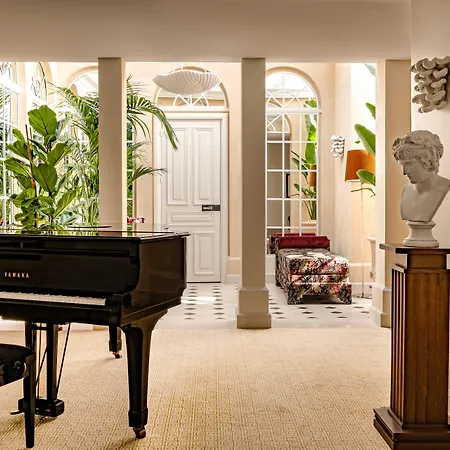 Saint Hotel Paris